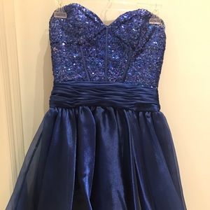 Sherri hill prom dress